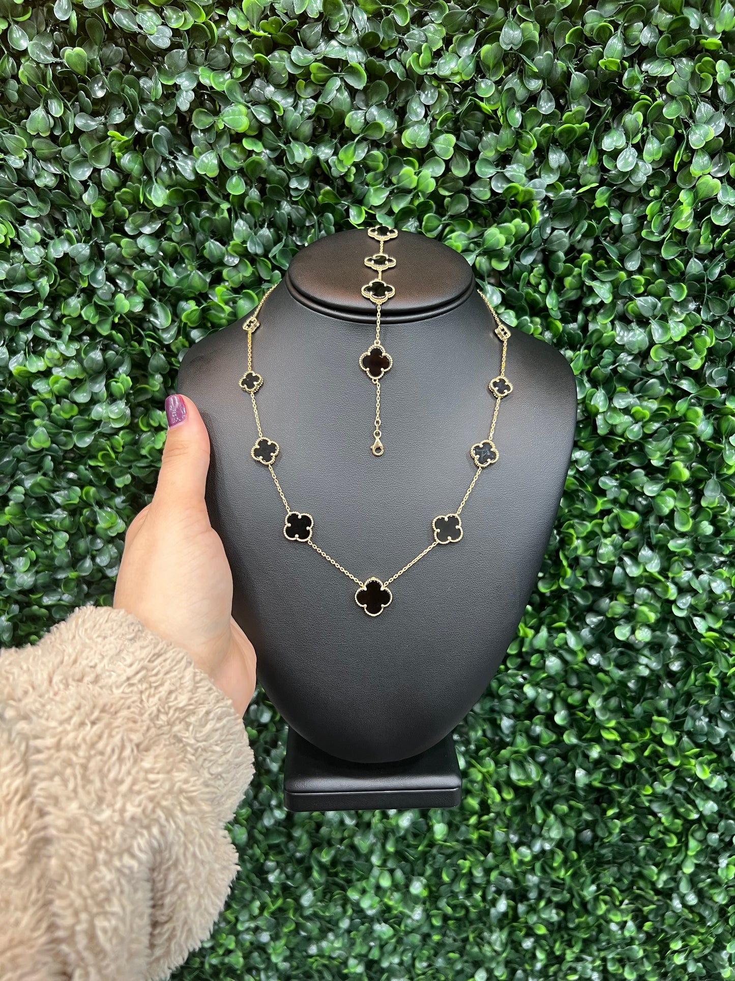 14k Set of Clever Choker & Bracelet