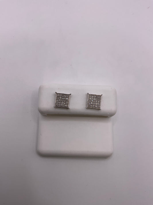 10kt 0.15 Ct Earring