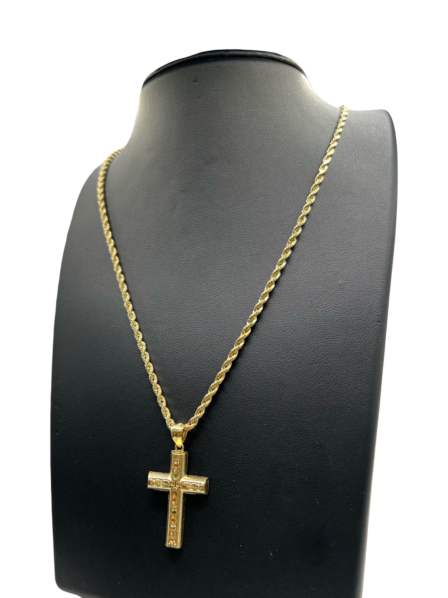 14k Rope Chain & Cross Pendant