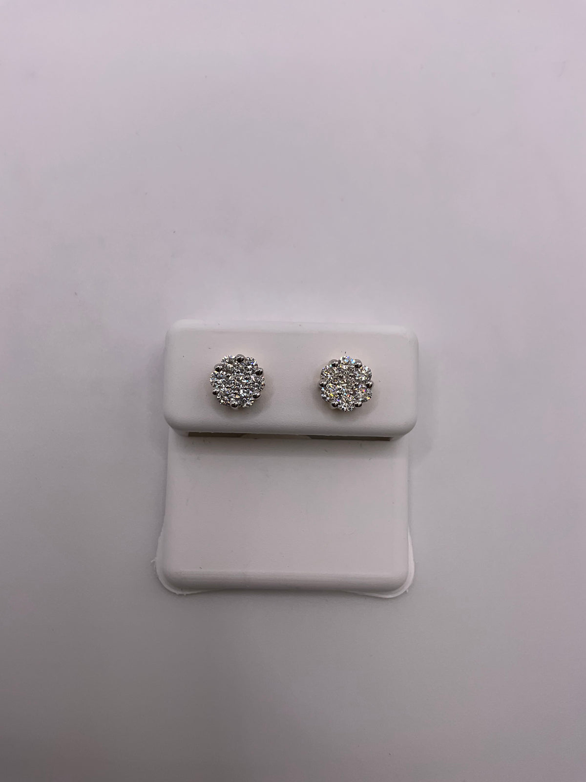 14kt 0.79Ct Flower Diamond Earrings