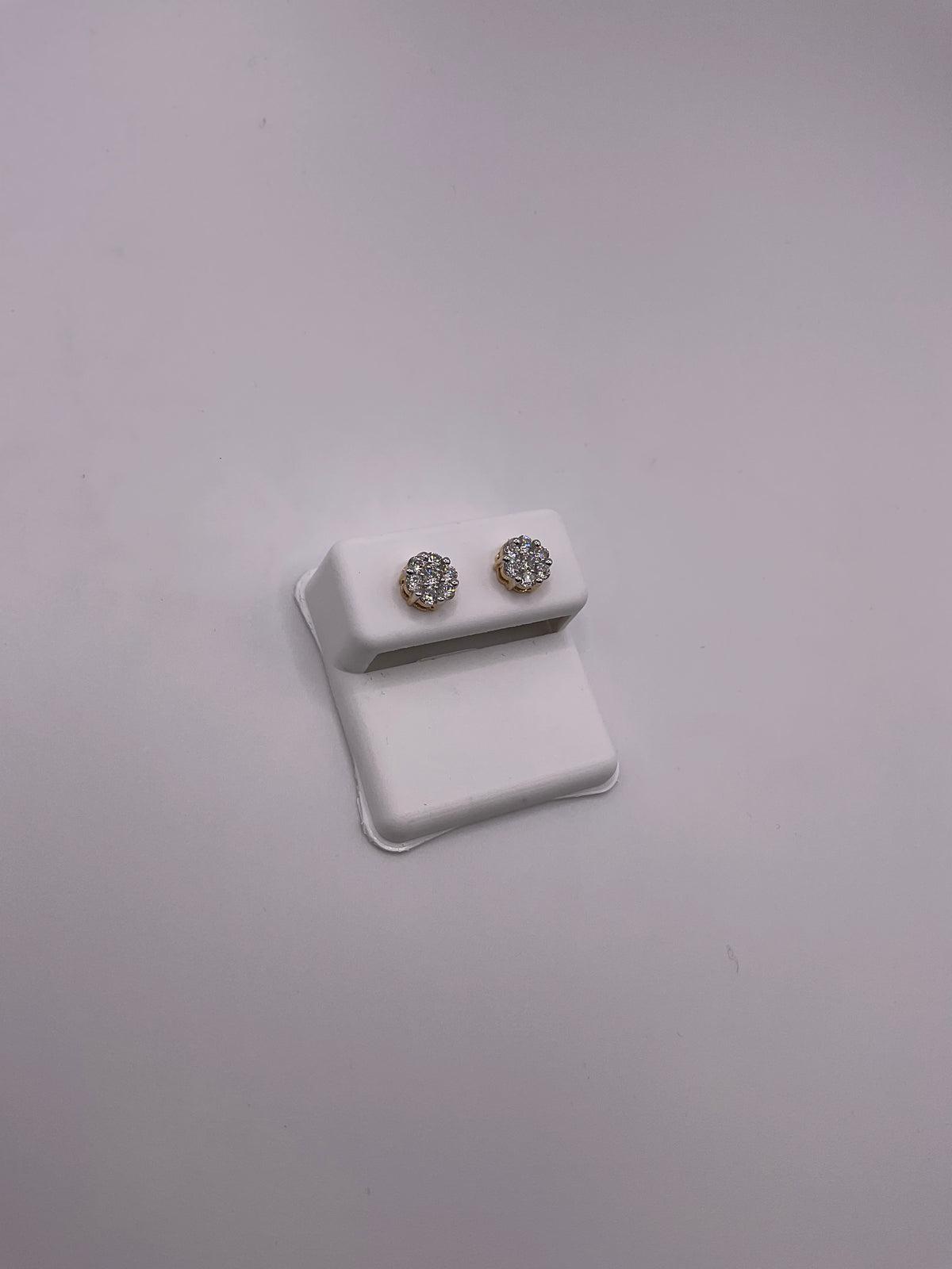 14kt 0.79Ct Flower Diamond Earrings