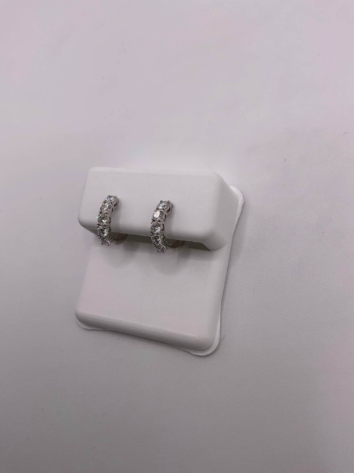 14kt 0.66 CT Hoops