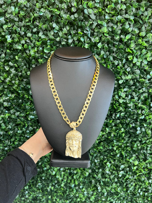 10k Cuban Chain & Jesus Pendant