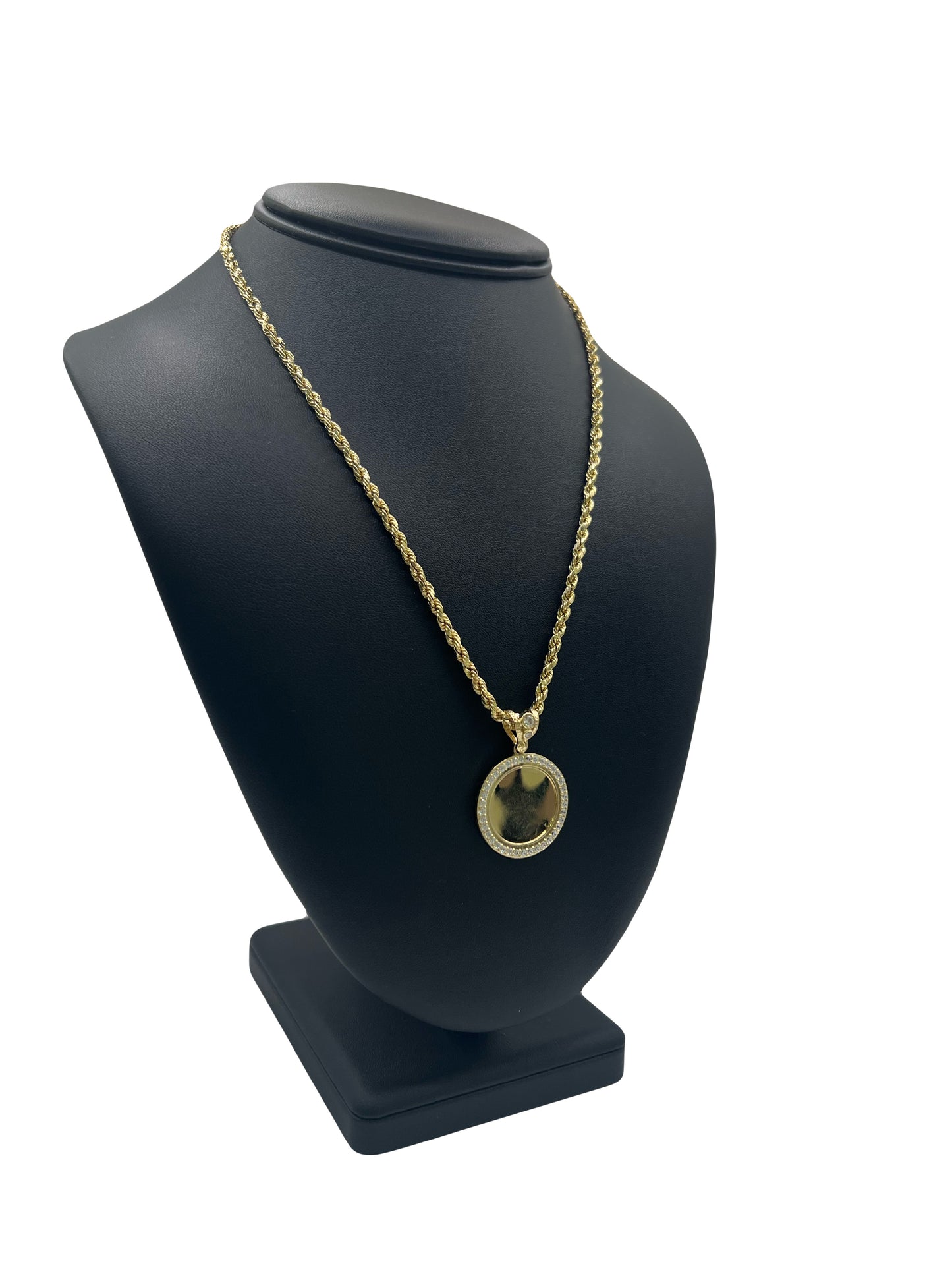 14k Picture Pendant & Rope Chain