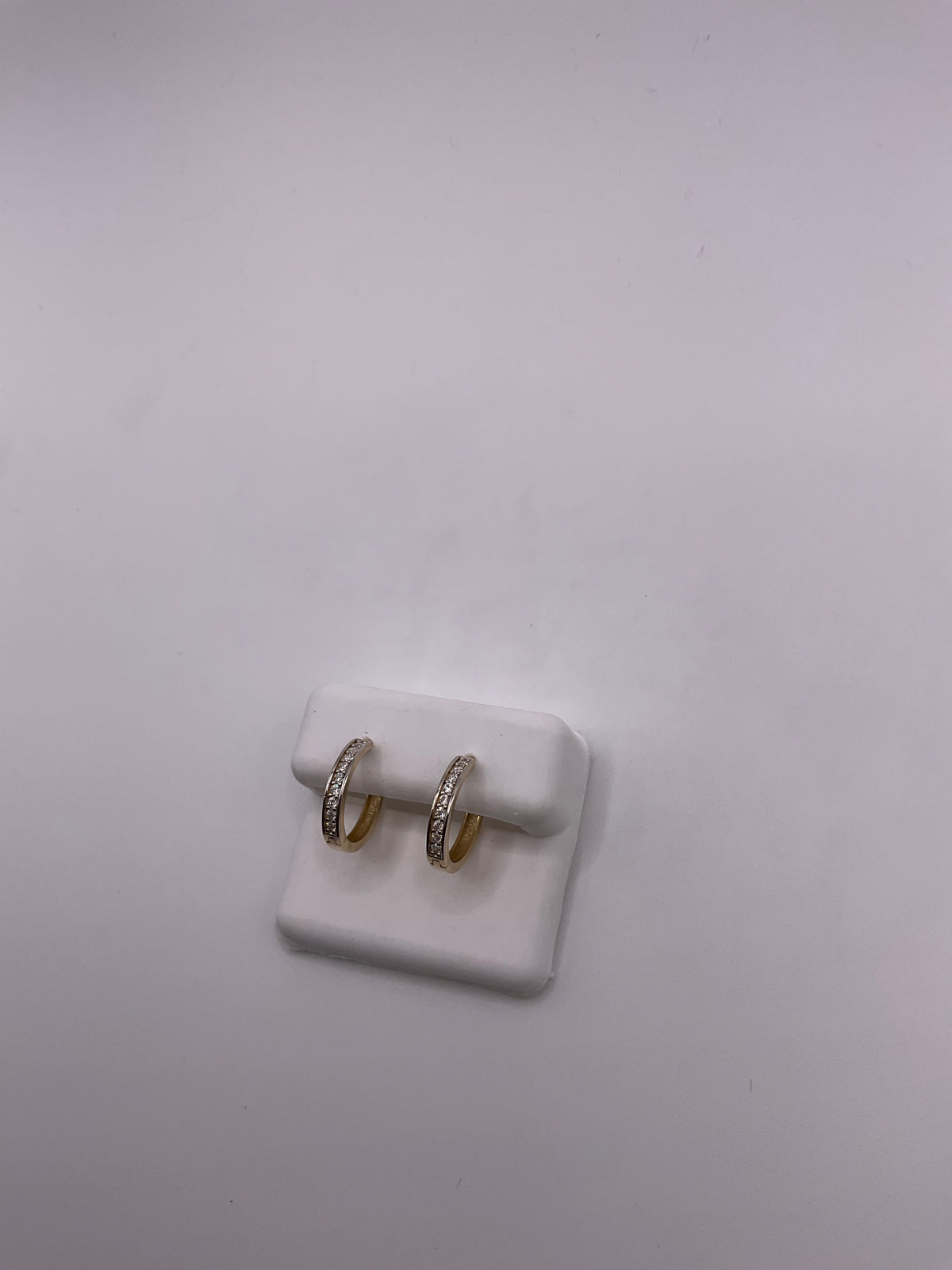 14kt Cz Hoop Earring