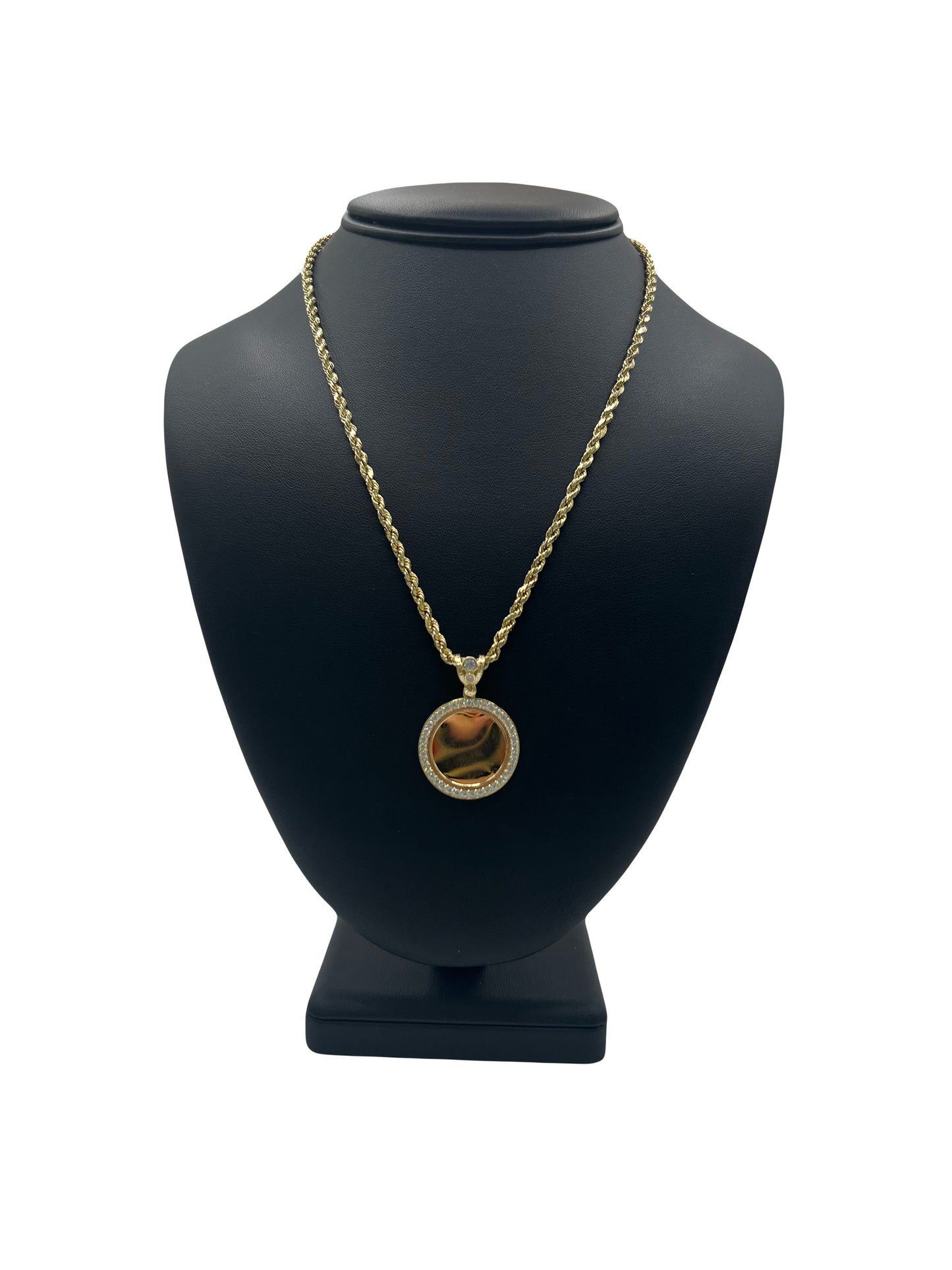 14k Picture Pendant & Rope Chain