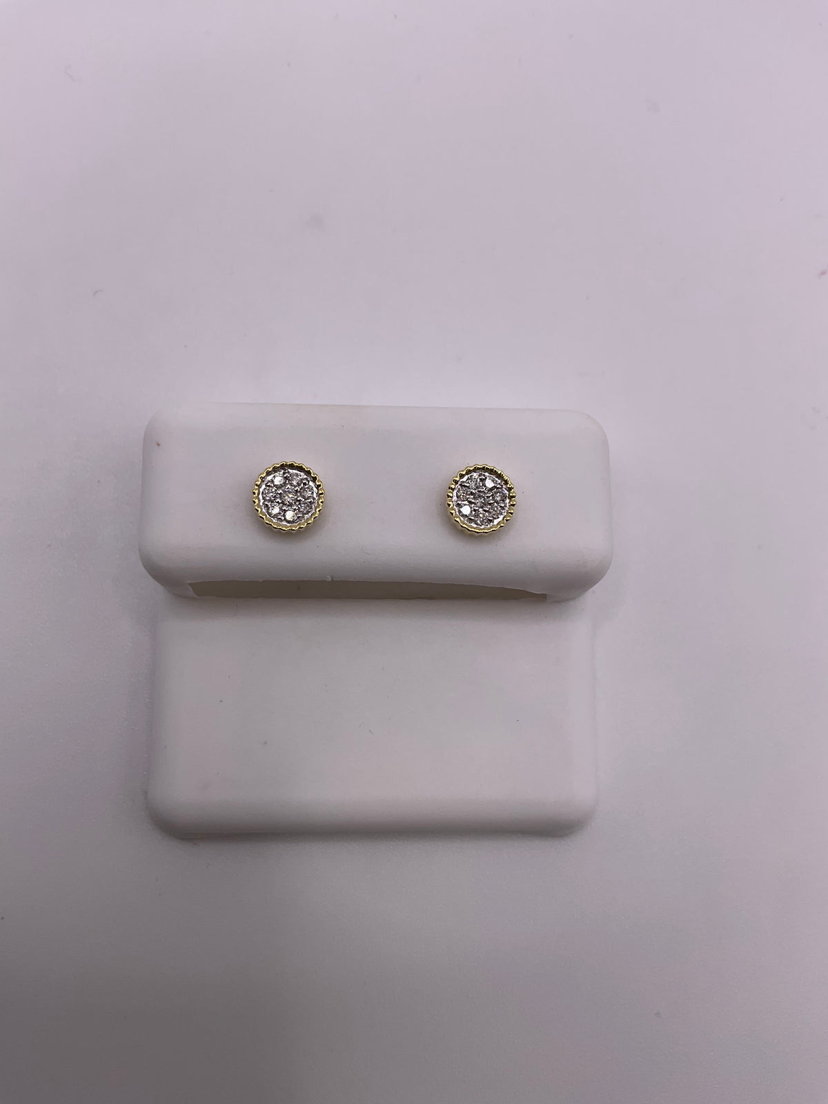 10kt 0.12Ct Earring